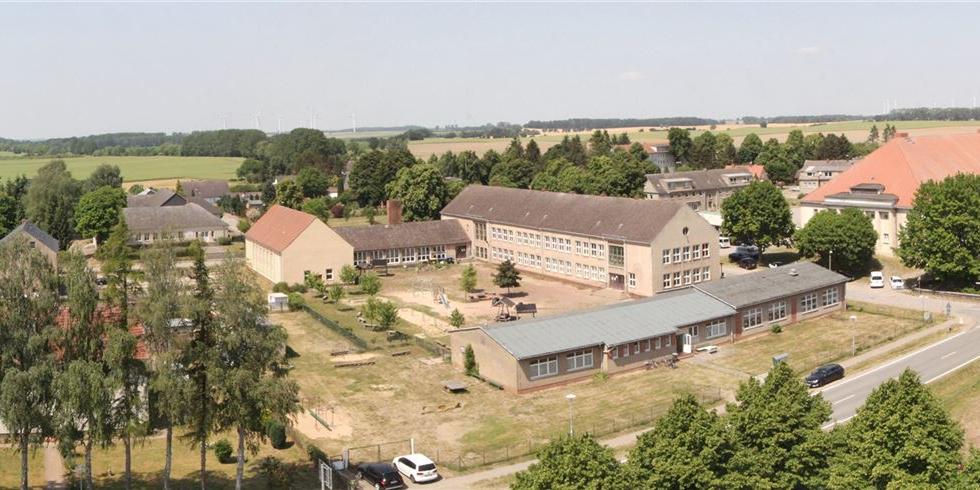Blick auf die Kneipp-Grundschule